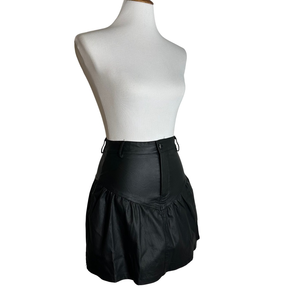GB Black Faux Leather High Waisted Mini Skirt Womens XS NWT